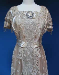1907_Wedding_Dress_PR